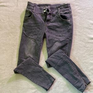 Size XL but fits like size 8